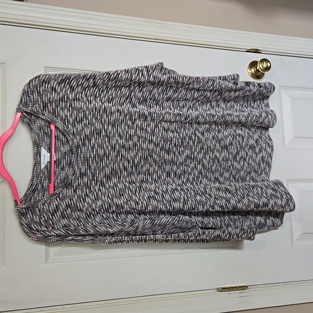 3x CJBanks Sweater
